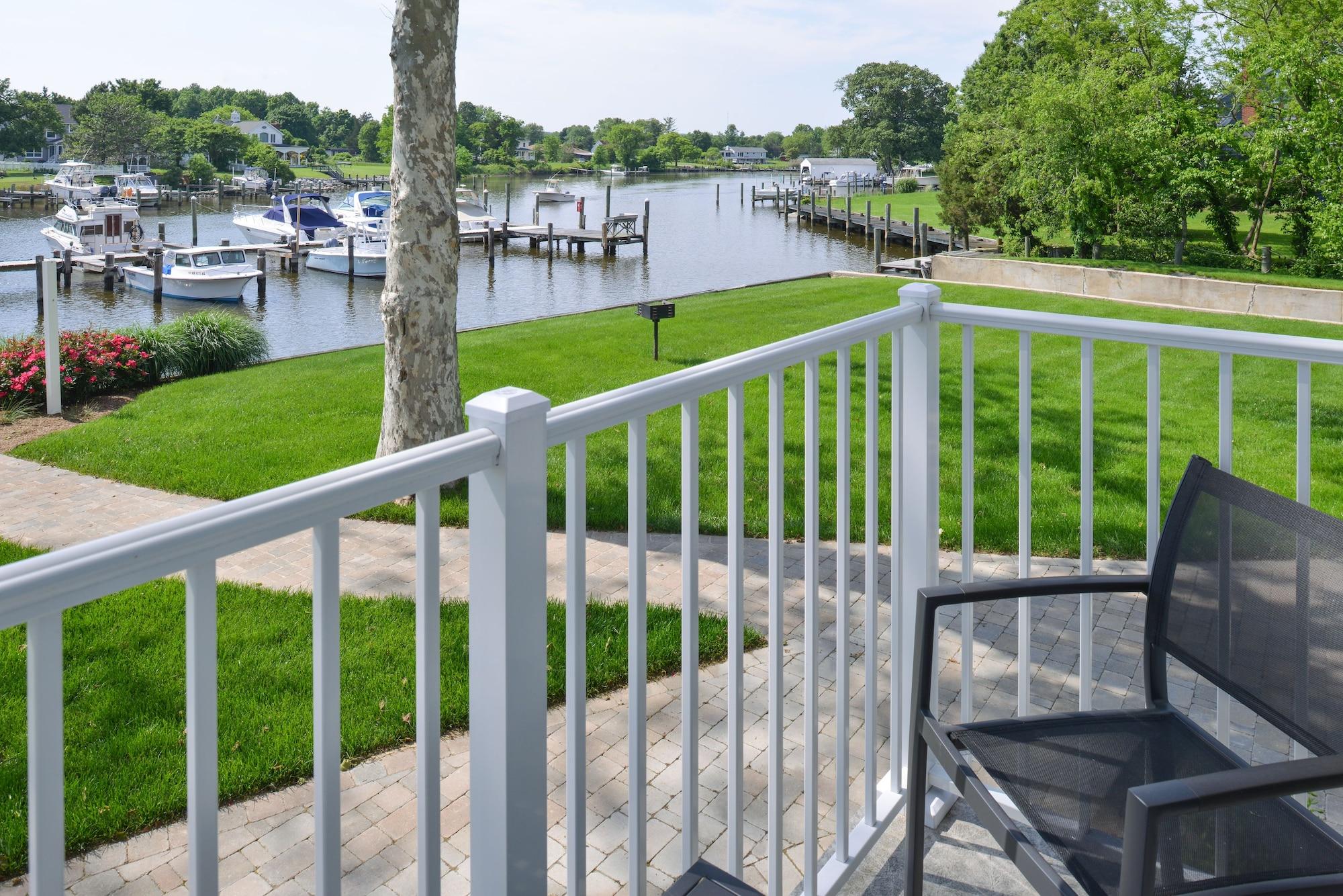 Anchored Inn At Hidden Harbor Deale Bagian luar foto