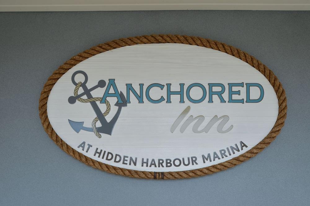 Anchored Inn At Hidden Harbor Deale Bagian luar foto